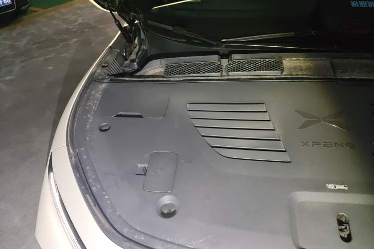 Used XPeng G7 2026 Model, Range-Extended 1704 Max Flagship Edition Engine Bay Right