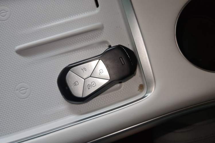 Used XPeng G9 2024 570 Max Interior 1