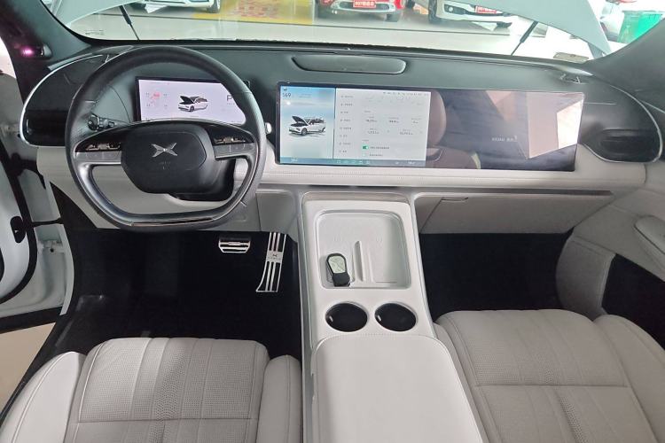 Used XPeng G9 2024 570 Max Interior 2