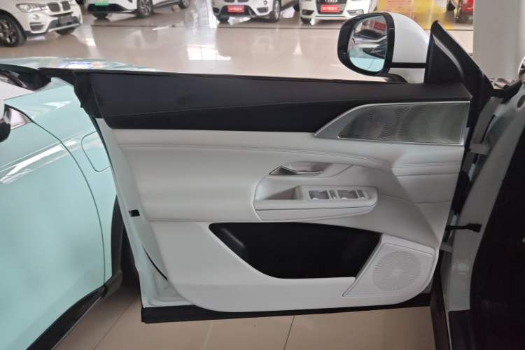 Used XPeng G9 2024 570 Max Interior 7