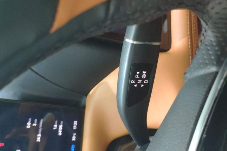 Used XPeng G9 2022 702 Pro Gear Lever