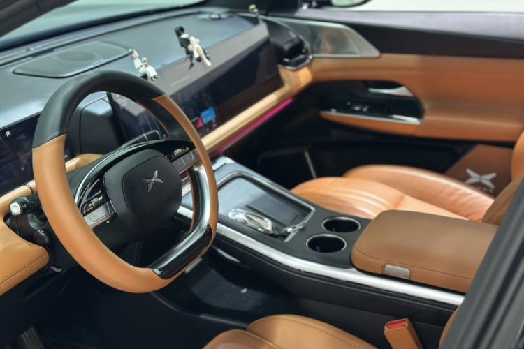Used XPeng G9 2022 702 Pro Interior 8
