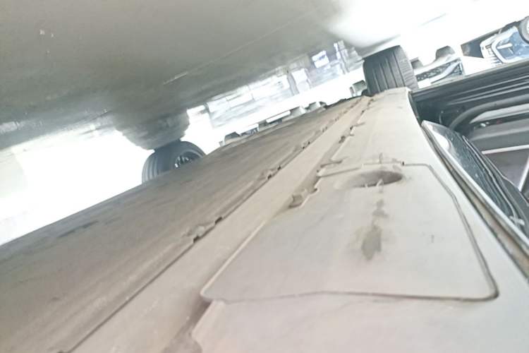 Used XPeng G9 2022 570 Max Left Side Sill