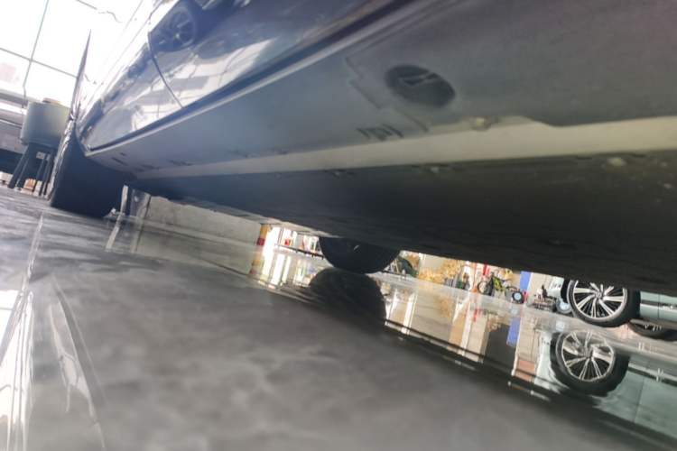 Used XPeng G9 2022 702 Max Left Side Sill
