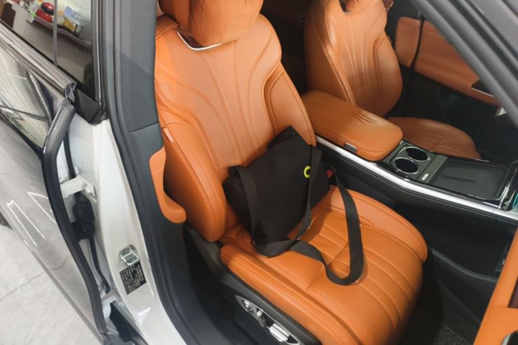 Used XPeng G9 2022 702 Pro Right Front Seat