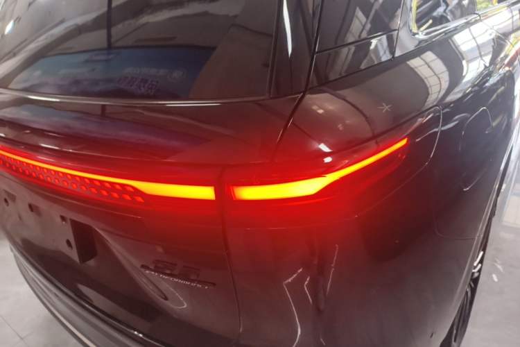 Used XPeng G9 2022 702 Pro Right Rear Taillight