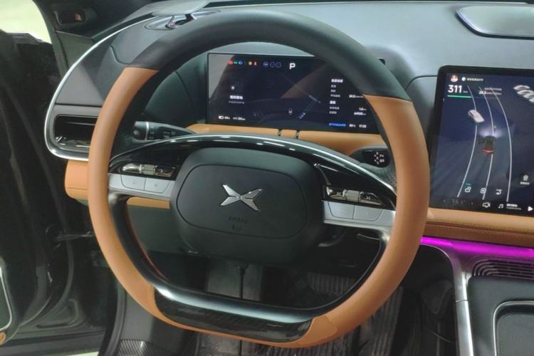 Used XPeng G9 2022 702 Pro Steering Wheel