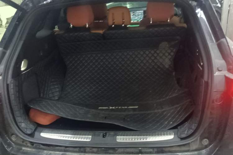 Used XPeng G9 2022 702 Max Trunk
