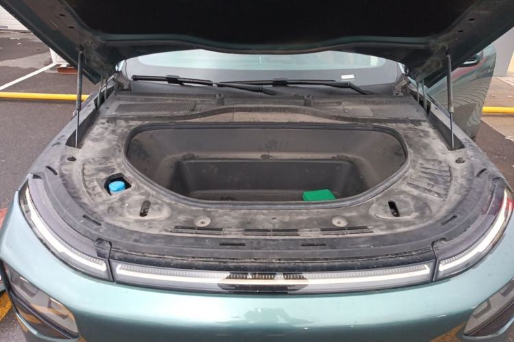 Used XPeng G9 2022 702 Pro Engine Bay
