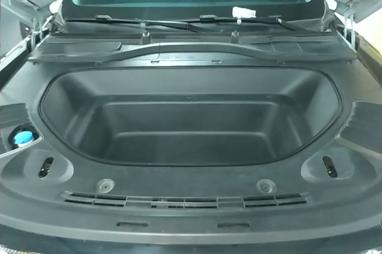 Used XPeng G9 2022 650 Performance Edition Pro Engine Bay