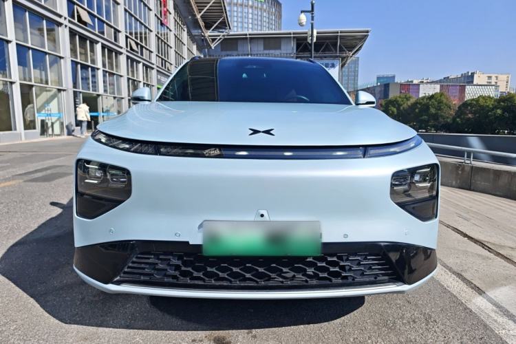 Used XPeng G9 2022 650 Performance Edition Pro Exterior 1