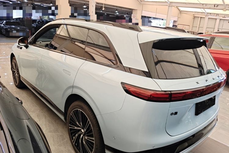 Used XPeng G9 2022 650 Performance Edition Max Exterior 2