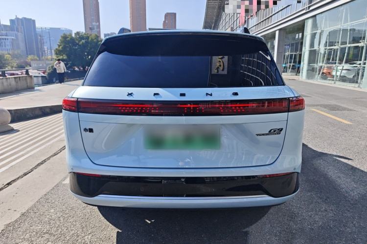 Used XPeng G9 2022 650 Performance Edition Pro Exterior 4