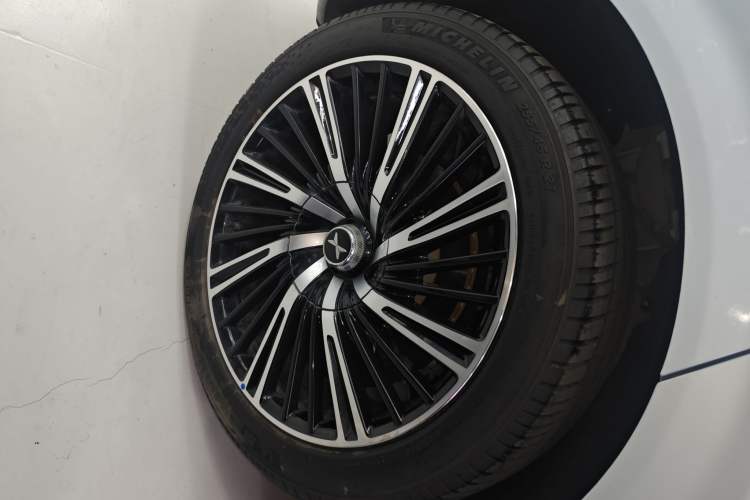 Used XPeng G9 2022 702 Pro Exterior 5