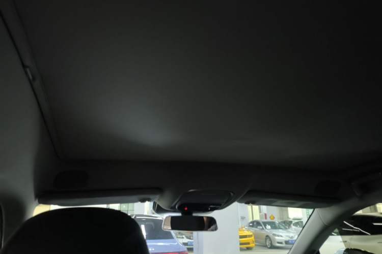 Used XPeng G9 2022 650 Performance Edition Max Headliner