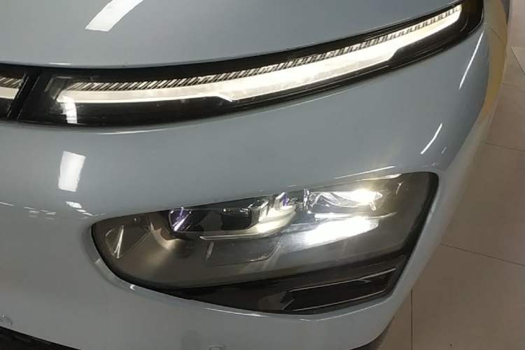 Used XPeng G9 2022 650 Performance Edition Pro Left Front Headlight