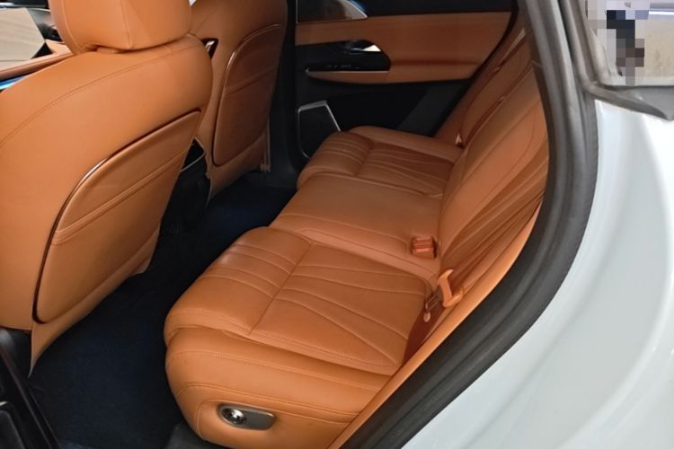 Used XPeng G9 2022 650 Performance Edition Max Left Rear Seat