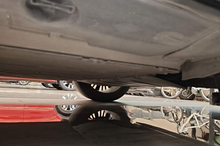 Used XPeng G9 2022 650 Performance Edition Max Left Side Sill