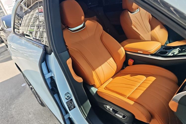Used XPeng G9 2022 650 Performance Edition Pro Right Front Seat