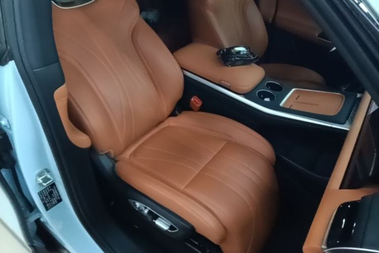 Used XPeng G9 2022 702 Max Right Front Seat