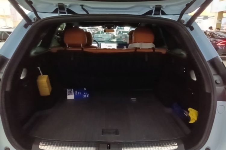 Used XPeng G9 2022 702 Max Trunk
