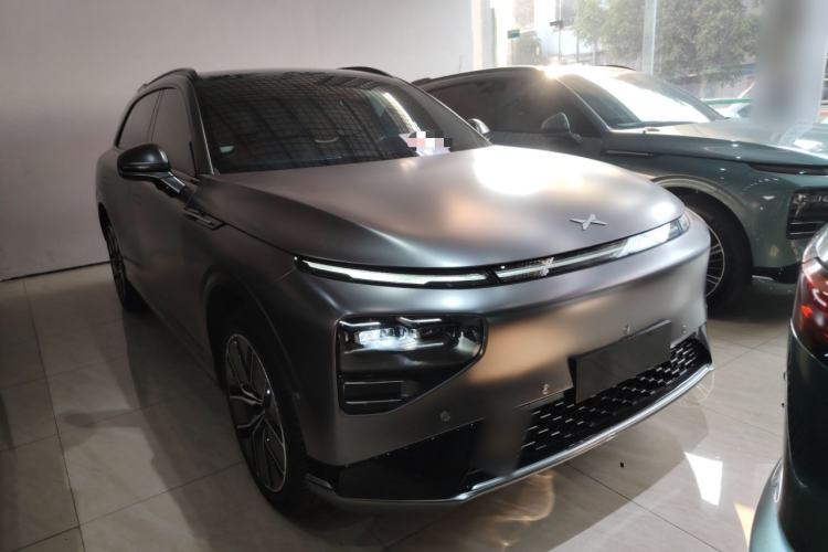 Used XPeng G9 2022 702 Max Exterior 2