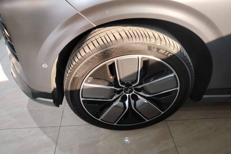 Used XPeng G9 2022 702 Max Exterior 7