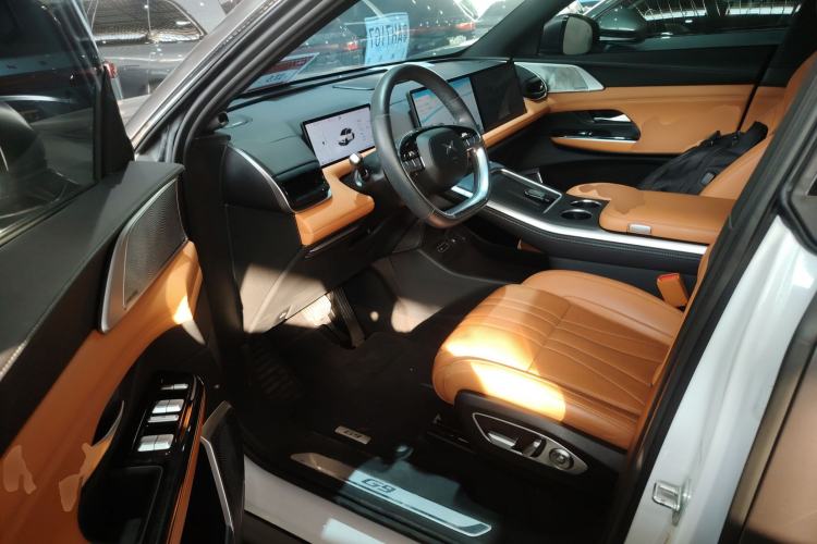 Used XPeng G9 2022 702 Max Interior 3