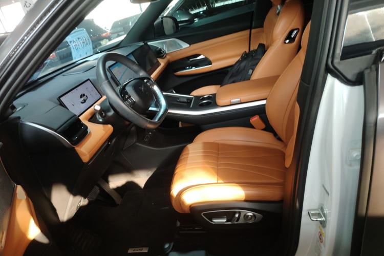 Used XPeng G9 2022 702 Max Left Front Seat