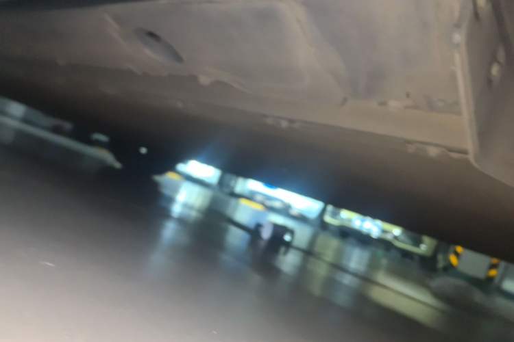 Used XPeng G9 2022 570 Max Chassis Rear Left