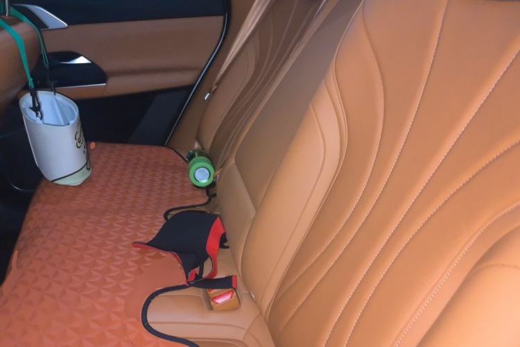 Used XPeng G9 2022 570 Max Left Rear Seat