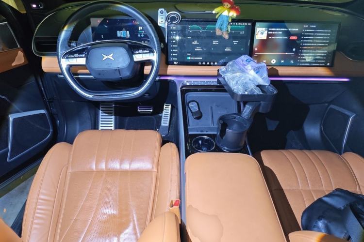 Used XPeng G9 2022 650 Performance Edition Pro Center Console