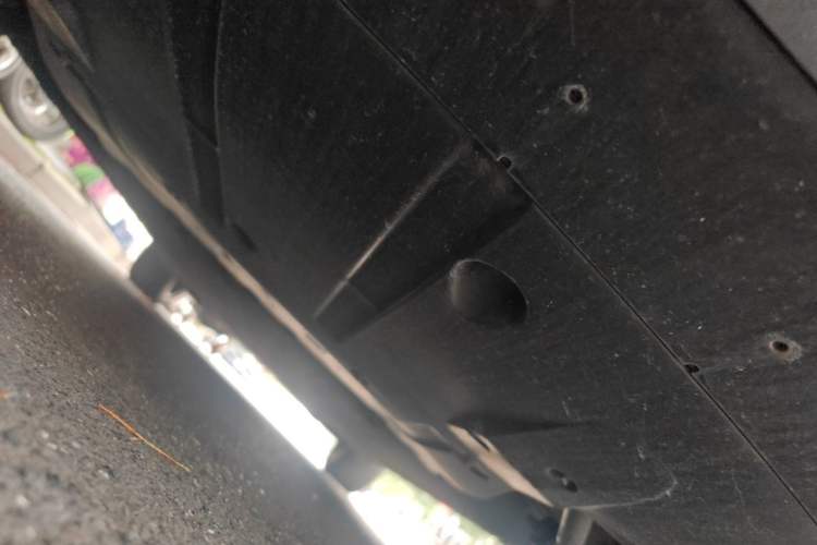 Used XPeng G9 2022 702 Pro Chassis Front