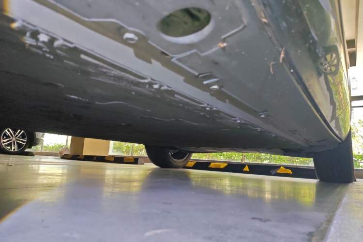 Used XPeng G9 2022 650 Performance Edition Pro Chassis Front Left