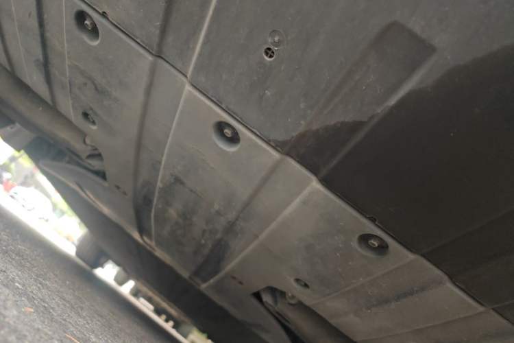 Used XPeng G9 2022 702 Pro Chassis Rear