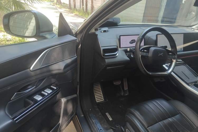 Used XPeng G9 2022 650 Performance Edition Max Driver Seat