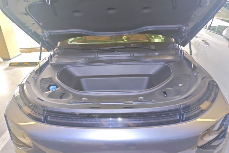 Used XPeng G9 2022 650 Performance Edition Pro Engine Bay