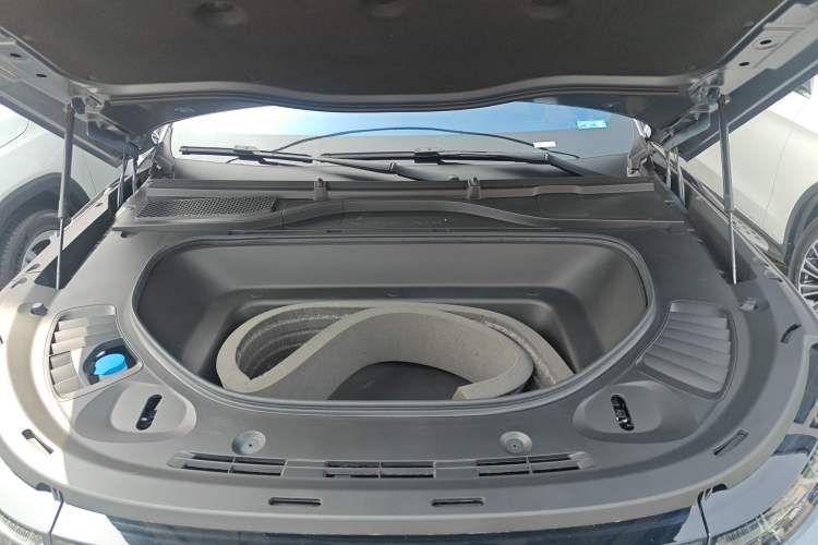 Used XPeng G9 2022 650 Performance Edition Max Engine Bay