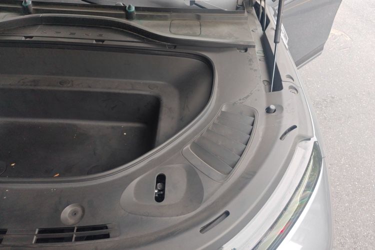 Used XPeng G9 2022 702 Pro Engine Bay Left