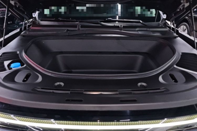 Used XPeng G9 2022 650 Performance Edition Max Engine Bay