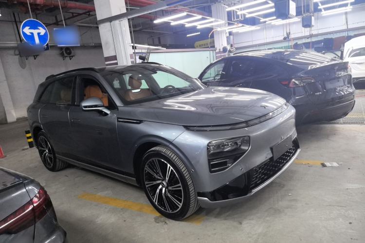 Used XPeng G9 2022 570 Max Exterior 2