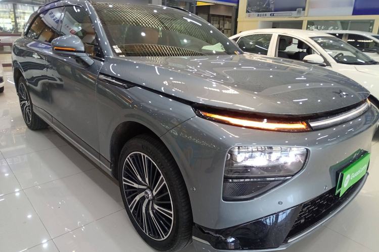 Used XPeng G9 2022 650 Performance Edition Pro Exterior 2
