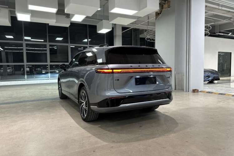 Used XPeng G9 2022 650 Performance Edition Max Exterior 3