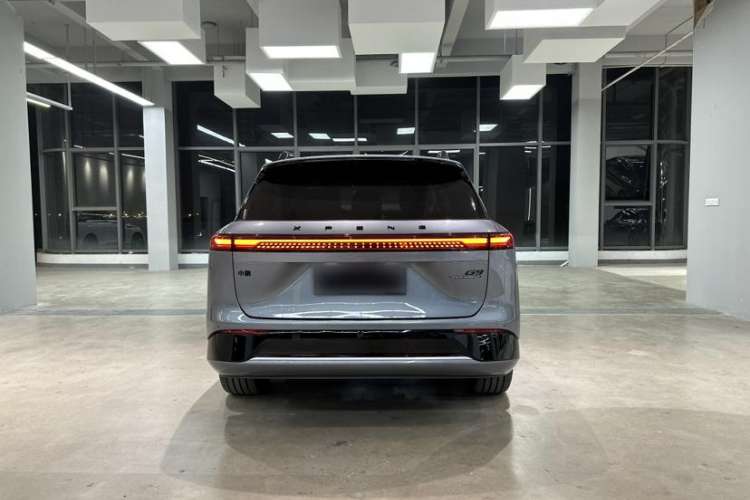 Used XPeng G9 2022 650 Performance Edition Max Exterior 4