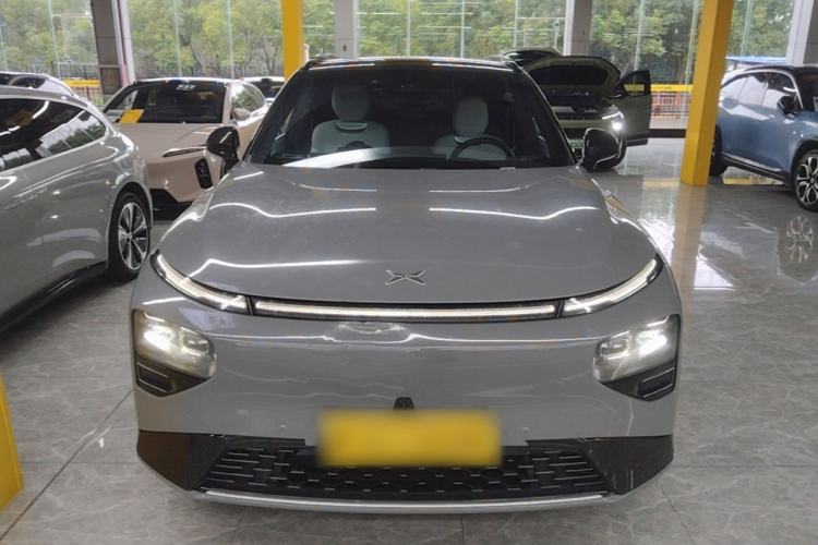 Used XPeng G9 2022 570 Pro Front