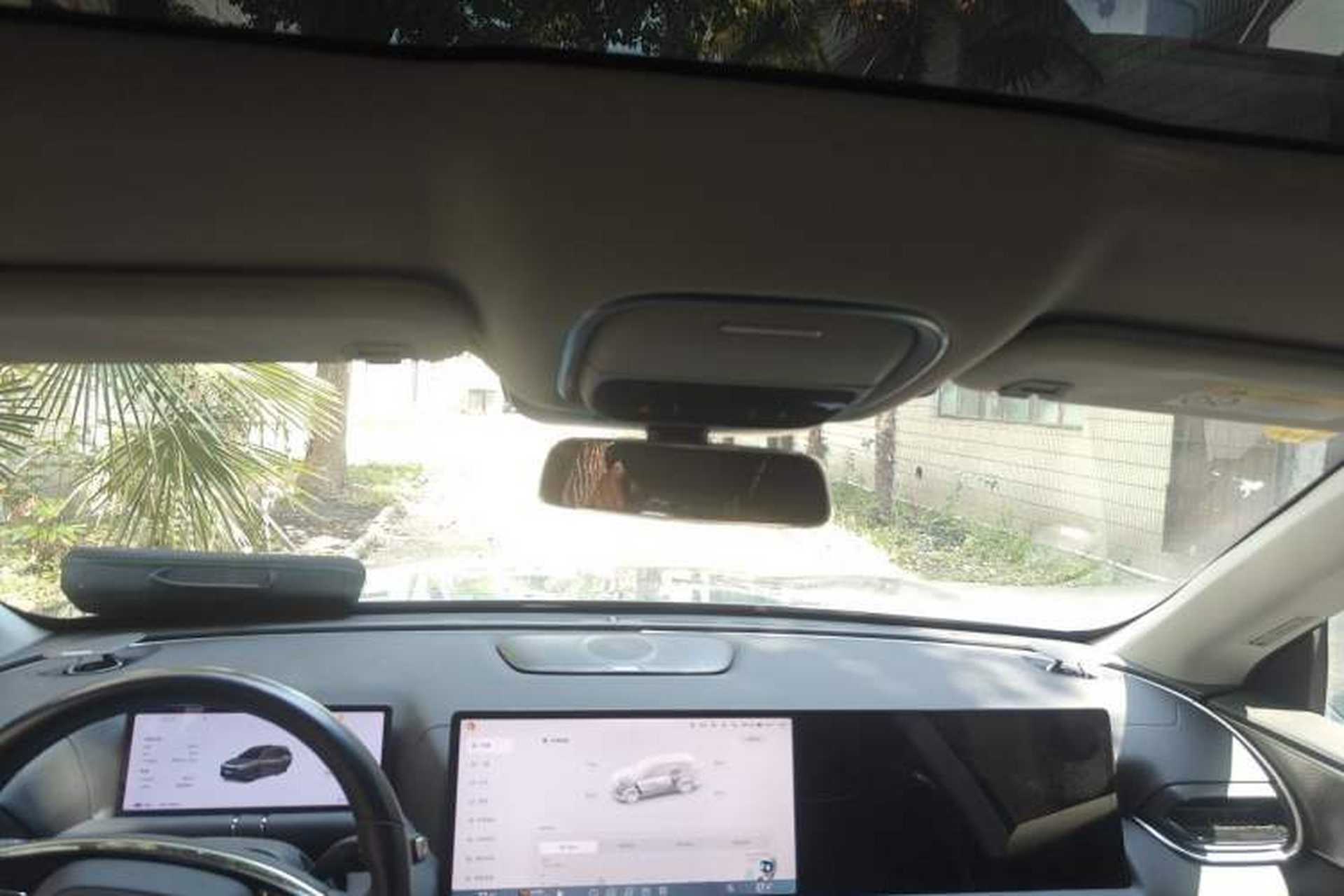 Used XPeng G9 2022 650 Performance Edition Max Headliner