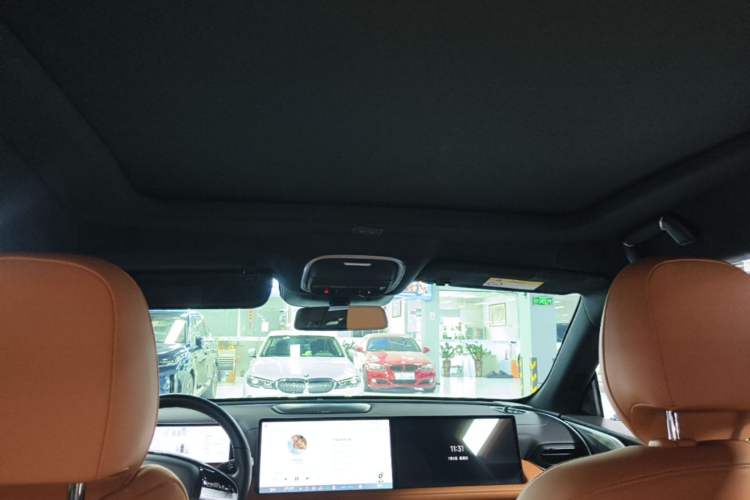 Used XPeng G9 2022 650 Performance Edition Max Headliner
