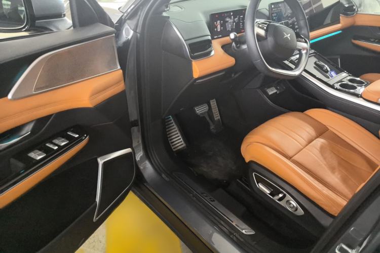 Used XPeng G9 2022 570 Max Interior 2