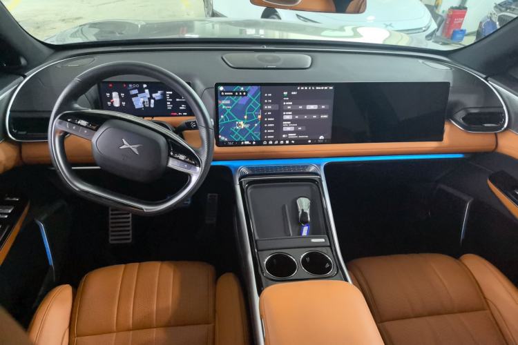 Used XPeng G9 2022 570 Max Interior 3