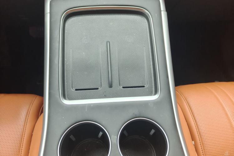 Used XPeng G9 2022 702 Max Interior 8